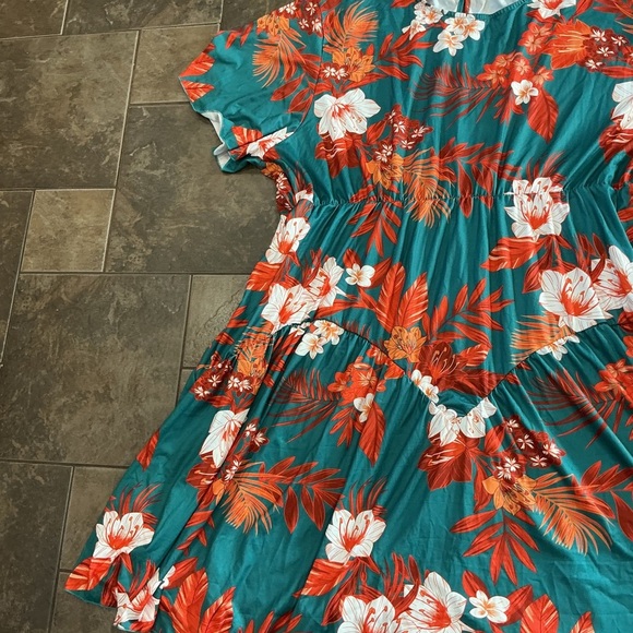 🔥3/$42 w FREE SHIPPING🔥 Floral ladies Dress in Teal and Orange - Picture 3 of 6